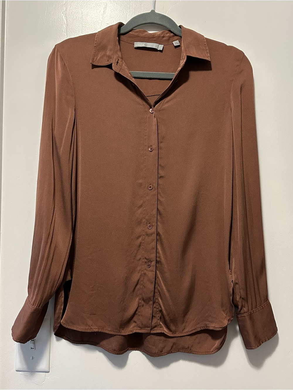 Vince Silk Blend Long Sleeve Button Up in Dusty Pink  Size XS